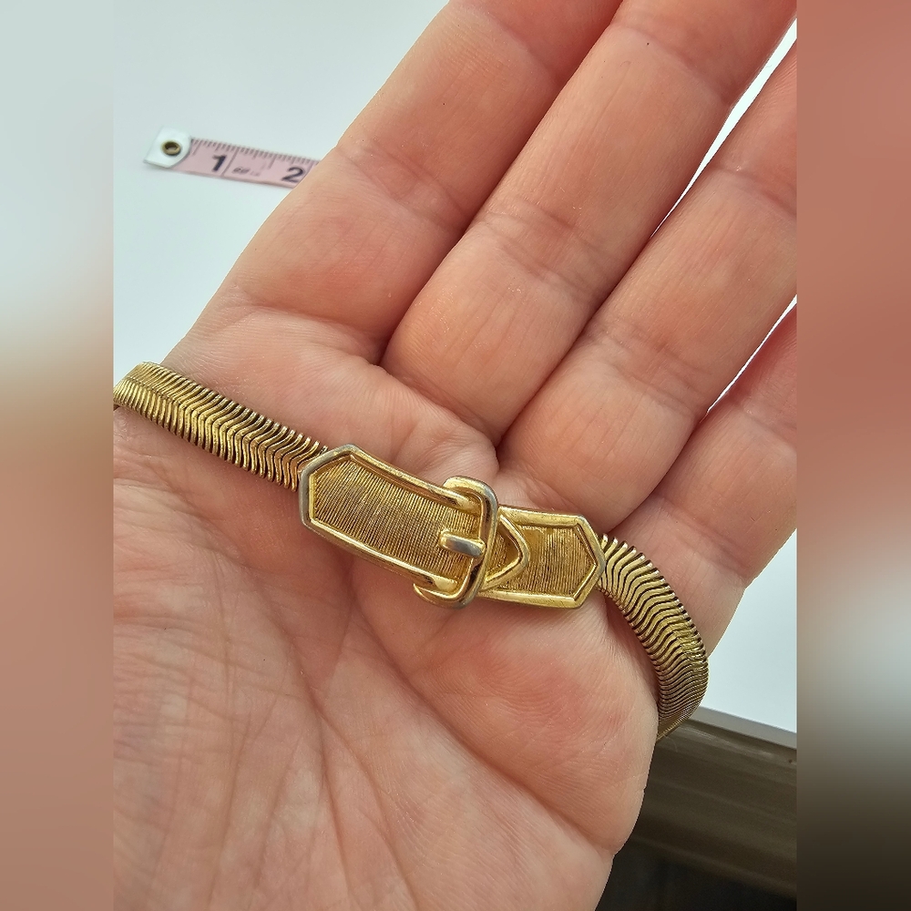 Vintage Christian Dior Gold-Tone Belt & Buckle Motif Necklace - Picture 6 of 7